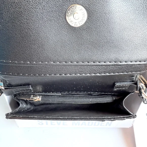 Steve Madden Black Quilted Crossbody Mini-Bag wallet Clutch Chain Strap Box NWT - Picture 7 of 7